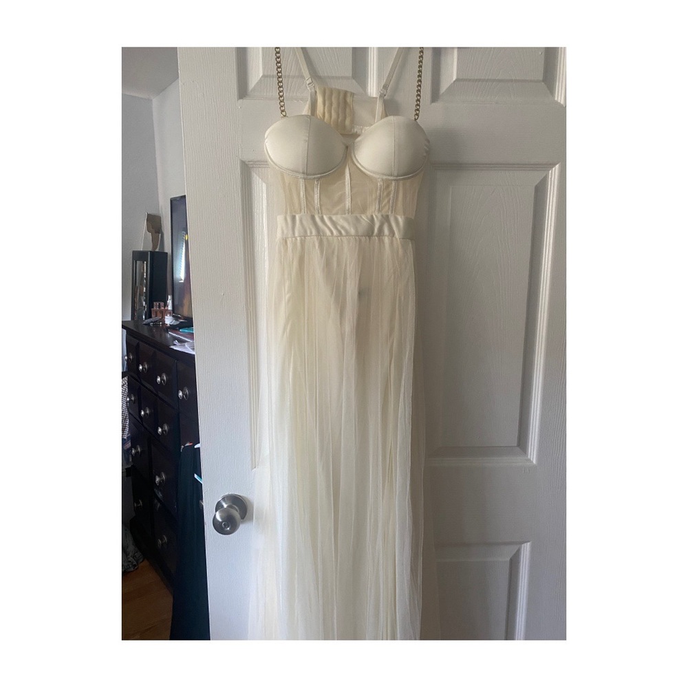 White maxi dress with tulle skirt